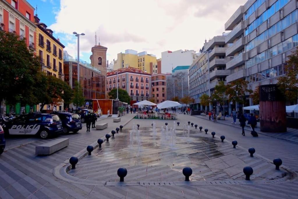 Apartamento Proximo A Gran Via Madrid Lägenhet Exteriör bild